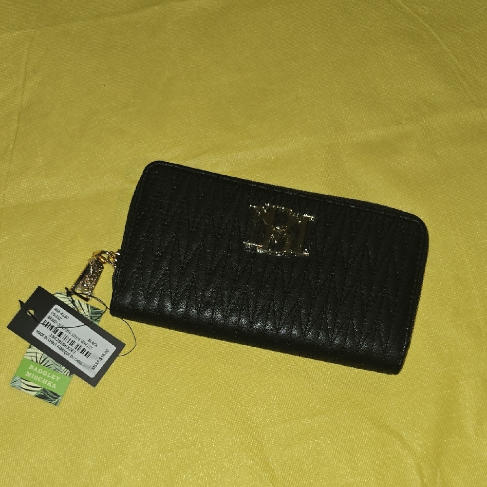 NWT Badgley Mischka Black Quilted Zip-Around Wallet with Gold Hardware